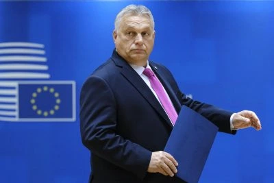 Україні має вистачити грошей, поки не піде Орбан, – Politico