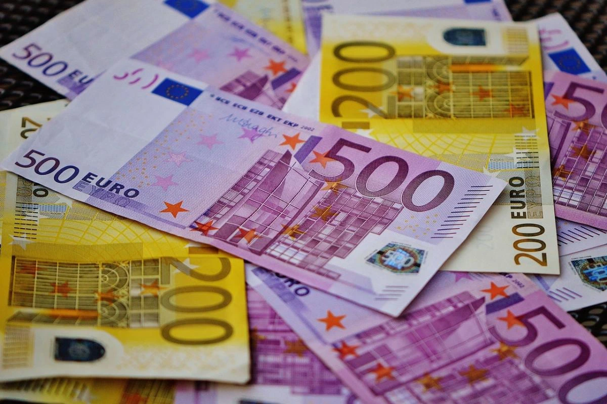 У ЄС схвалили €90 мільярдів кредиту для України і 20-й пакет санкцій проти РФ