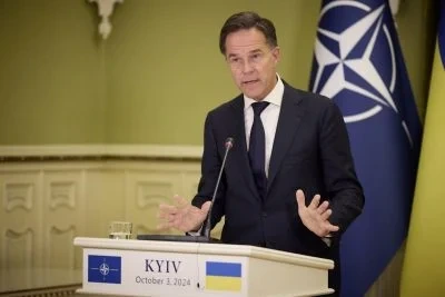 Рютте заявив про кінець "нездорової залежності" НАТО від США