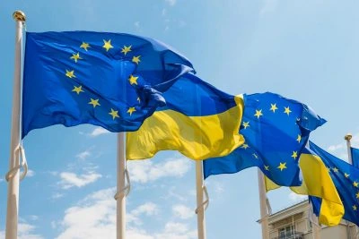 Ксенофобія та травма від Угорщини: Politico назвало головних противників членства України в ЄС